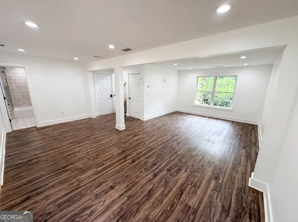 3548 Herren DR SW Smyrna, GA 30082