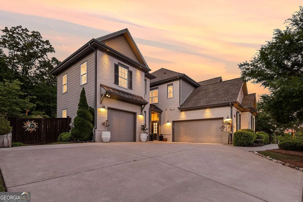 16165 Grand Litchfield DR Roswell, GA 30075