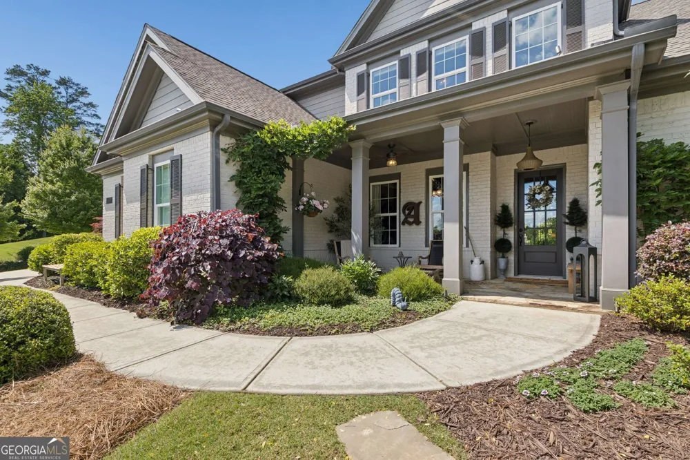 16165 Grand Litchfield DR Roswell, GA 30075