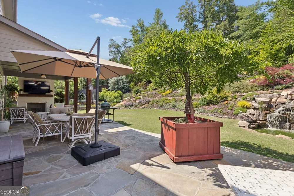 16165 Grand Litchfield DR Roswell, GA 30075