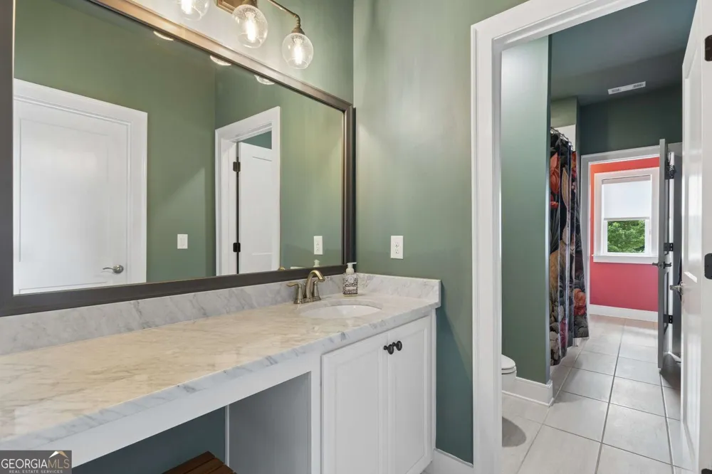 16165 Grand Litchfield DR Roswell, GA 30075