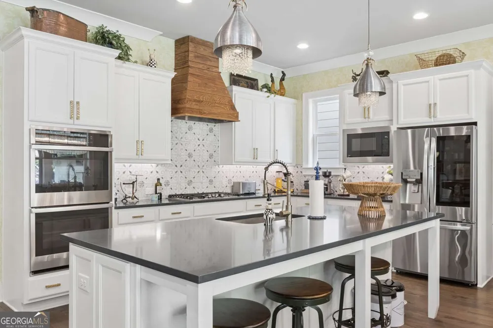 16165 Grand Litchfield DR Roswell, GA 30075