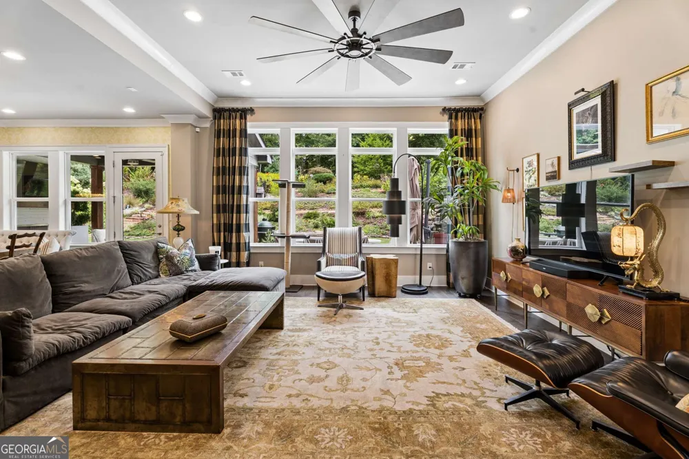 16165 Grand Litchfield DR Roswell, GA 30075