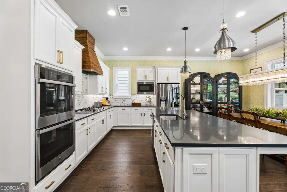 16165 Grand Litchfield DR Roswell, GA 30075