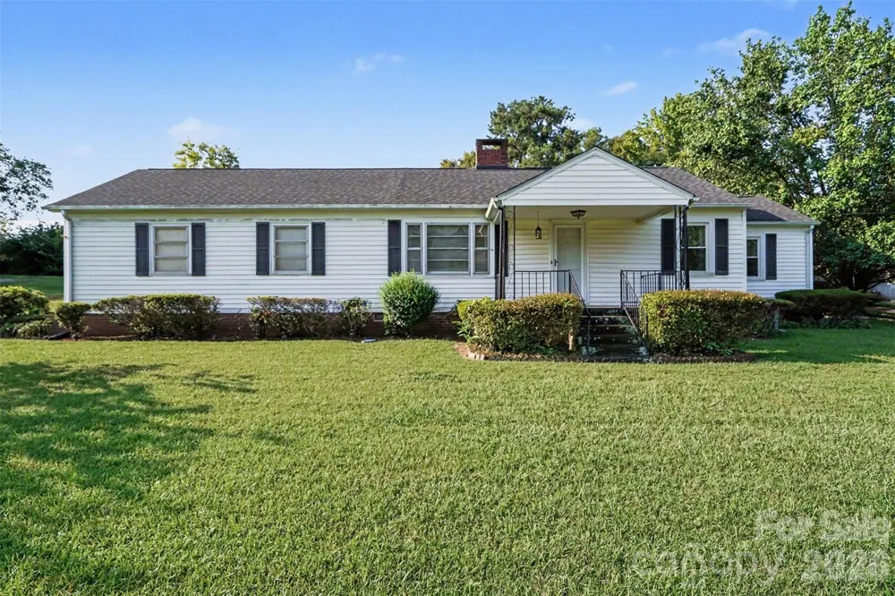 968 Hampton Grace Avenue Lancaster, SC 29720