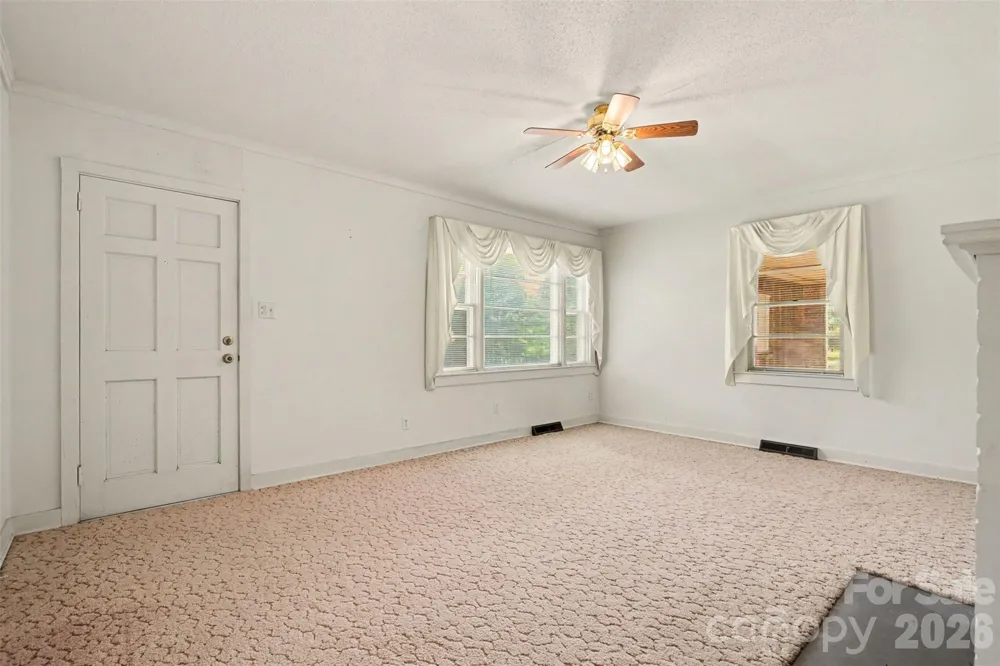 968 Hampton Grace Avenue Lancaster, SC 29720