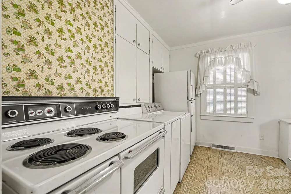 968 Hampton Grace Avenue Lancaster, SC 29720