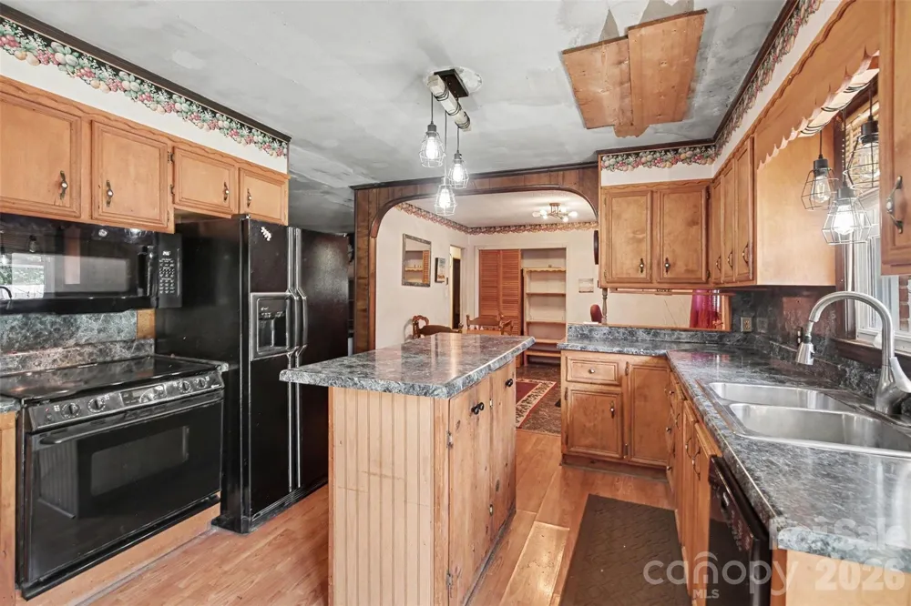 3932 Yokley Street Winston Salem, NC 27107