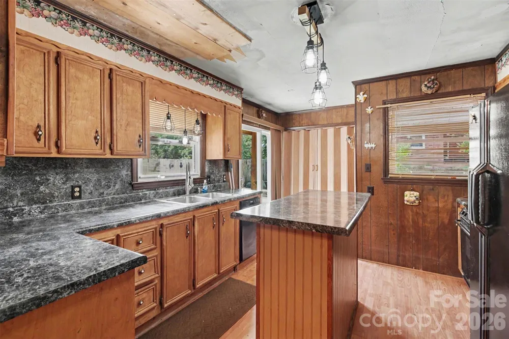 3932 Yokley Street Winston Salem, NC 27107