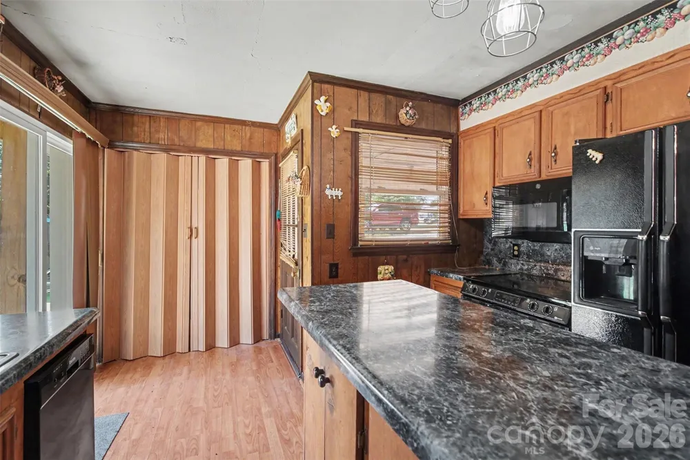 3932 Yokley Street Winston Salem, NC 27107