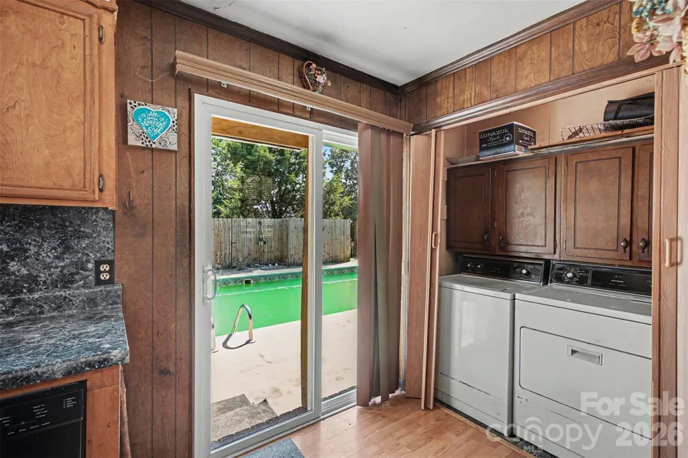 3932 Yokley Street Winston Salem, NC 27107