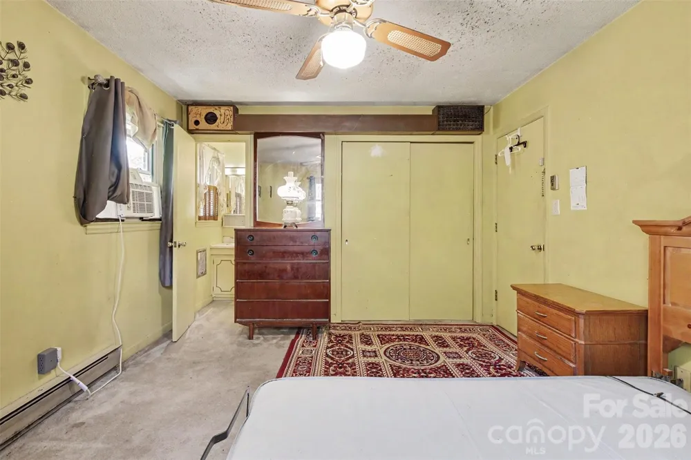 3932 Yokley Street Winston Salem, NC 27107