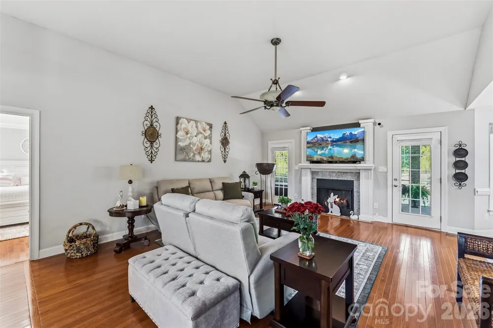 1277 White Pond Drive Gastonia, NC 28056