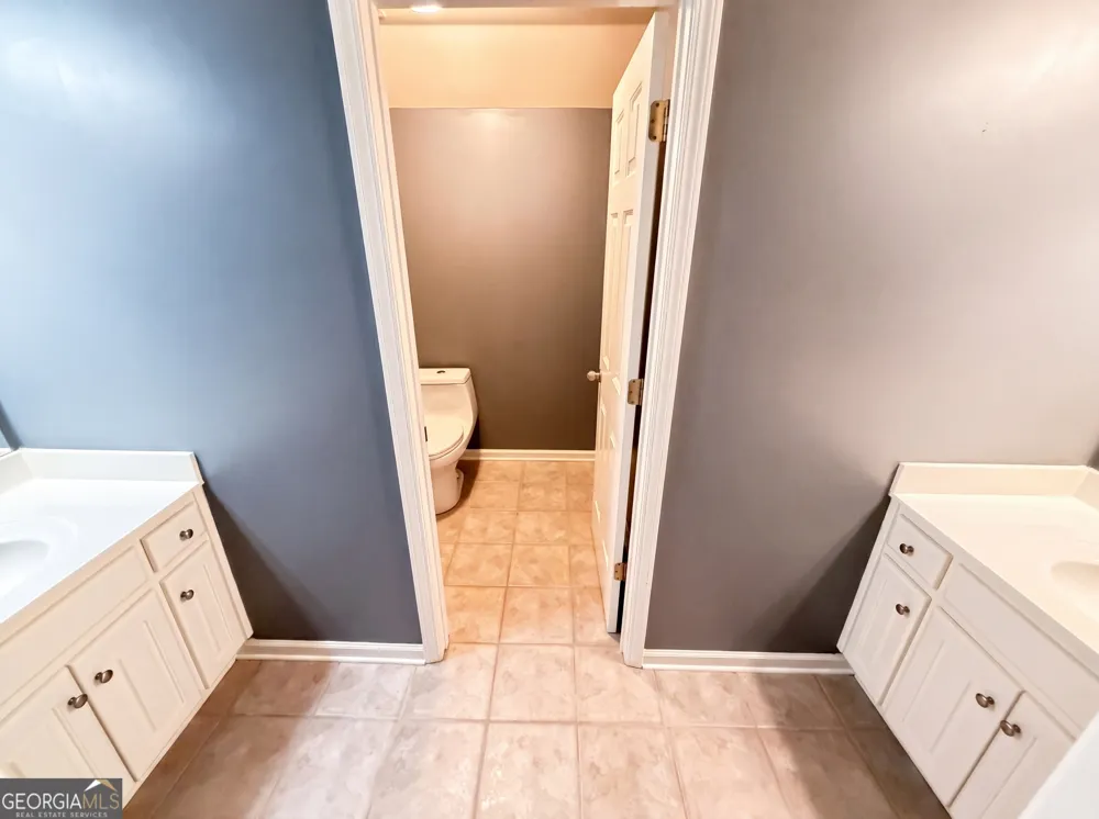 300 Ridgeview TRCE Canton, GA 30114