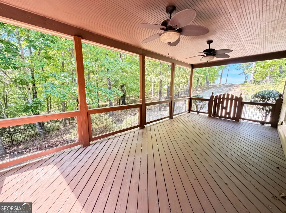 300 Ridgeview TRCE Canton, GA 30114