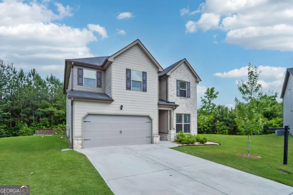 3883 Okefenokee RDG Loganville, GA 30052