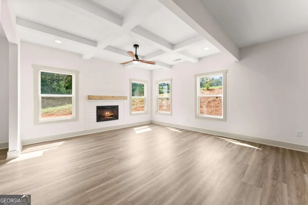 274 HARDMAN RD Clarkesville, GA 30523