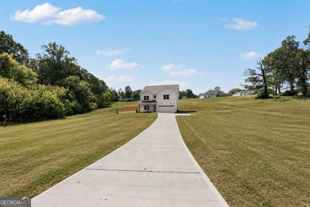 274 HARDMAN RD Clarkesville, GA 30523