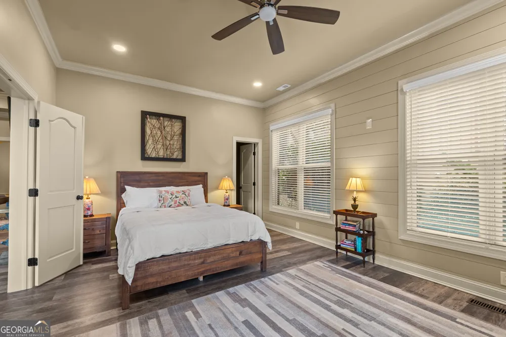 96 Fair View DR Clayton, GA 30525