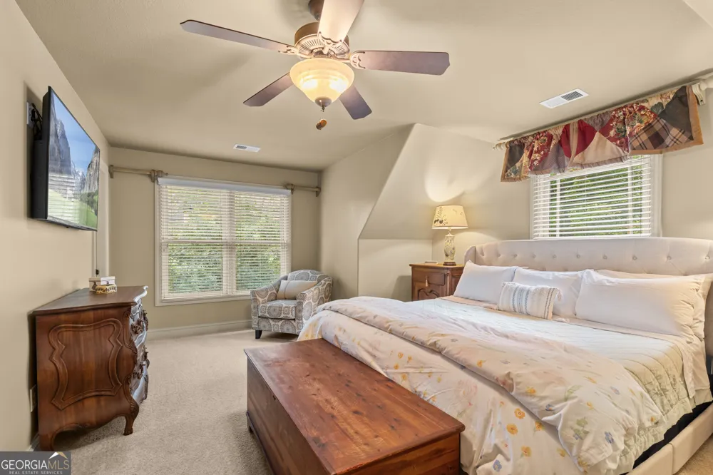 96 Fair View DR Clayton, GA 30525
