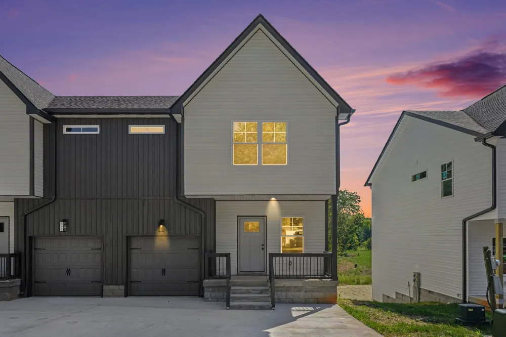 411B Cook Dr Clarksville, TN 37042