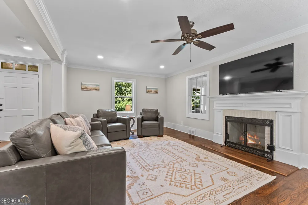 220 Plum Nelly RD Athens, GA 30606