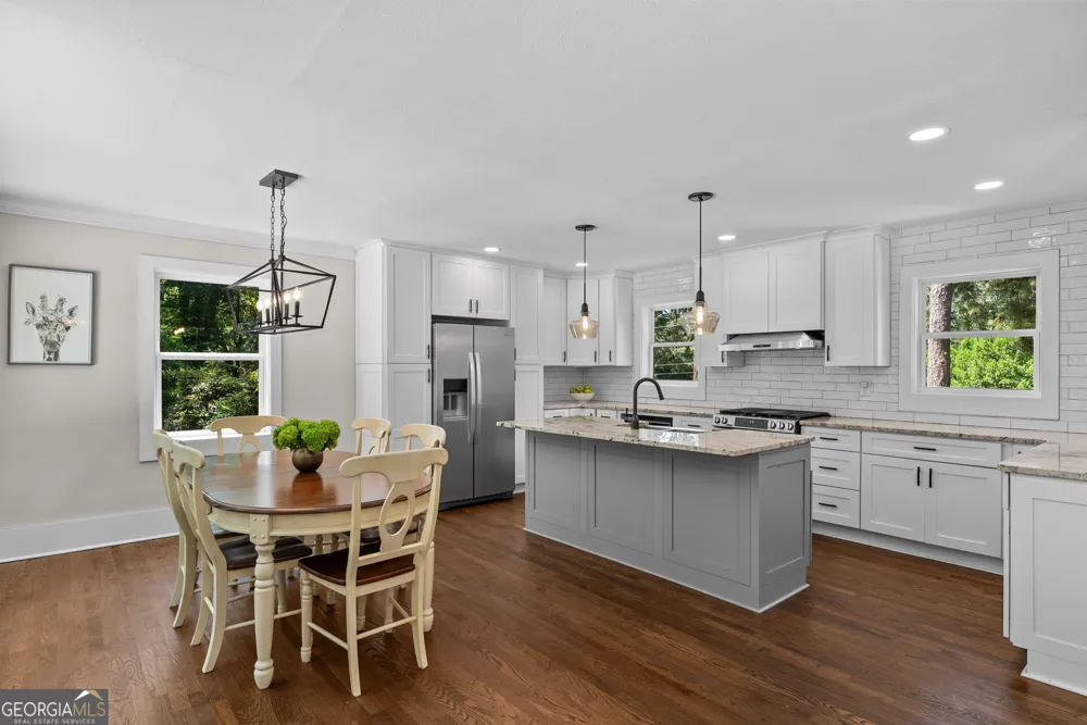 220 Plum Nelly RD Athens, GA 30606