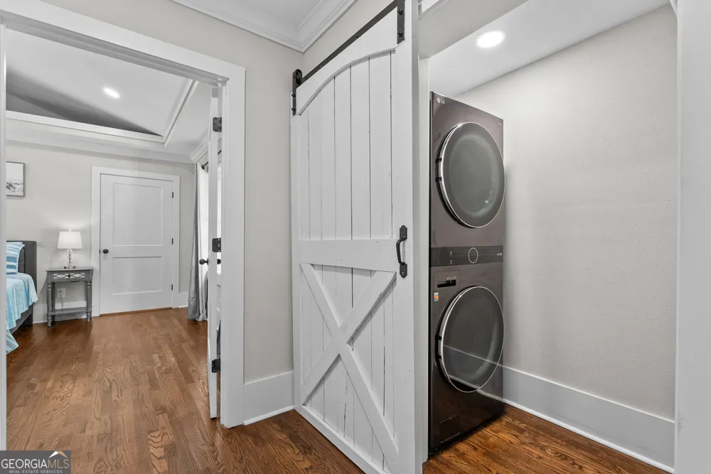 220 Plum Nelly RD Athens, GA 30606