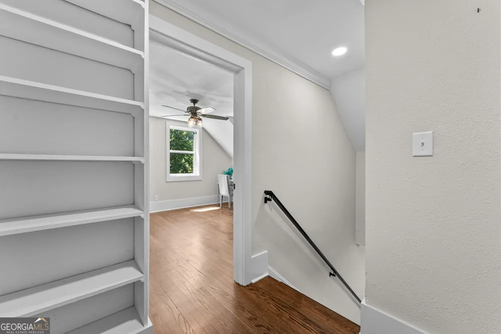220 Plum Nelly RD Athens, GA 30606