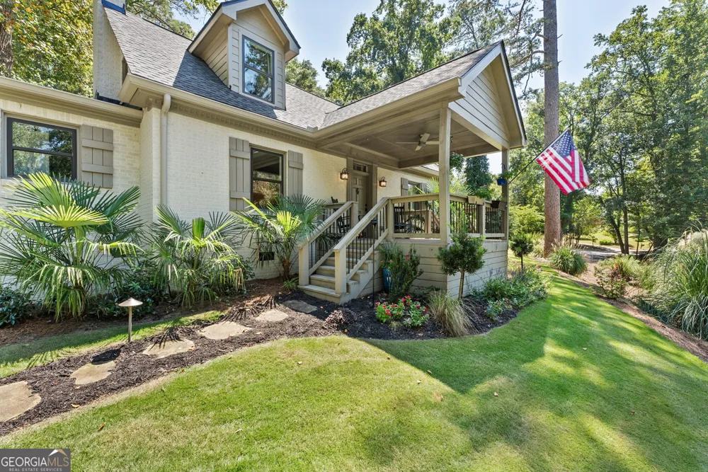 220 Plum Nelly RD Athens, GA 30606