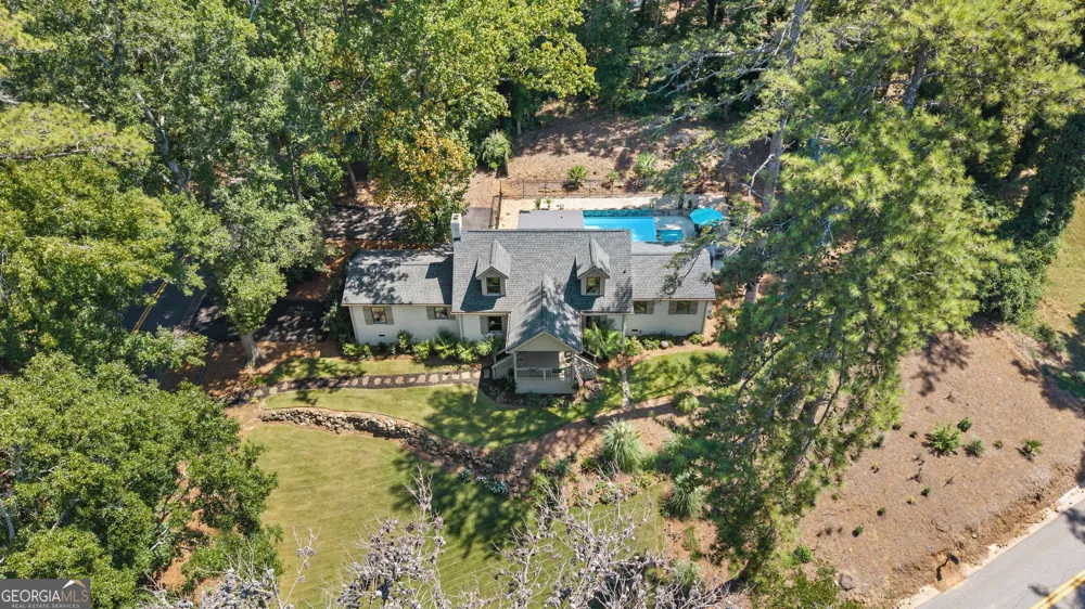 220 Plum Nelly RD Athens, GA 30606