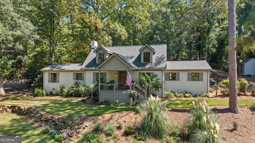 220 Plum Nelly RD Athens, GA 30606