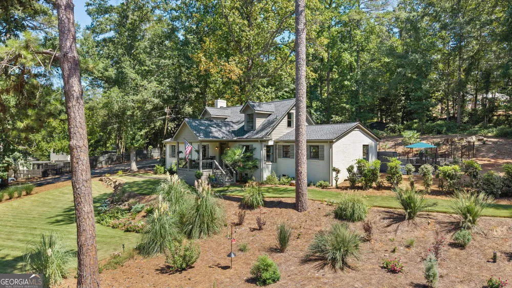 220 Plum Nelly RD Athens, GA 30606