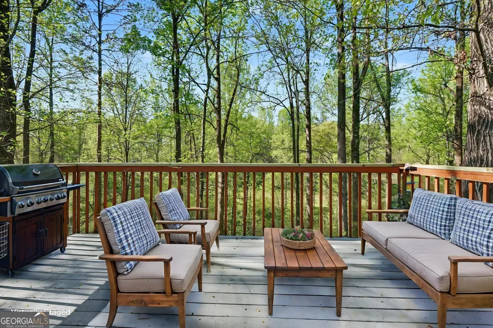 4083 Country LN Gainesville, GA 30507