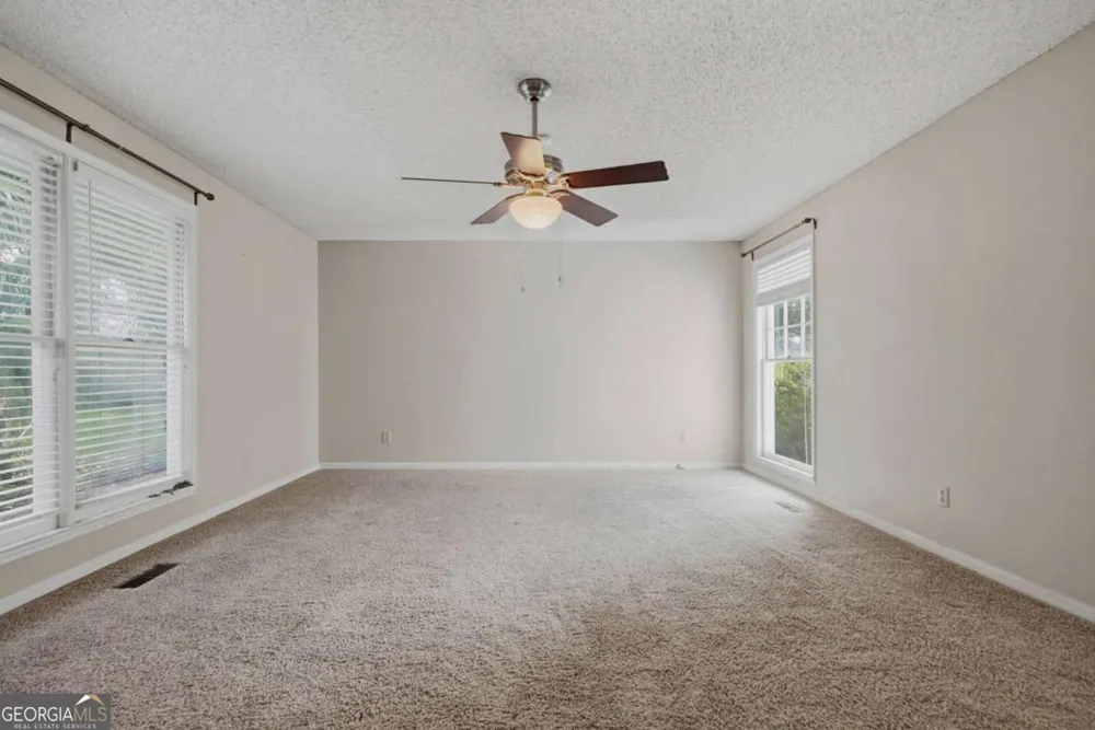 315 E College AVE Ashburn, GA 31714