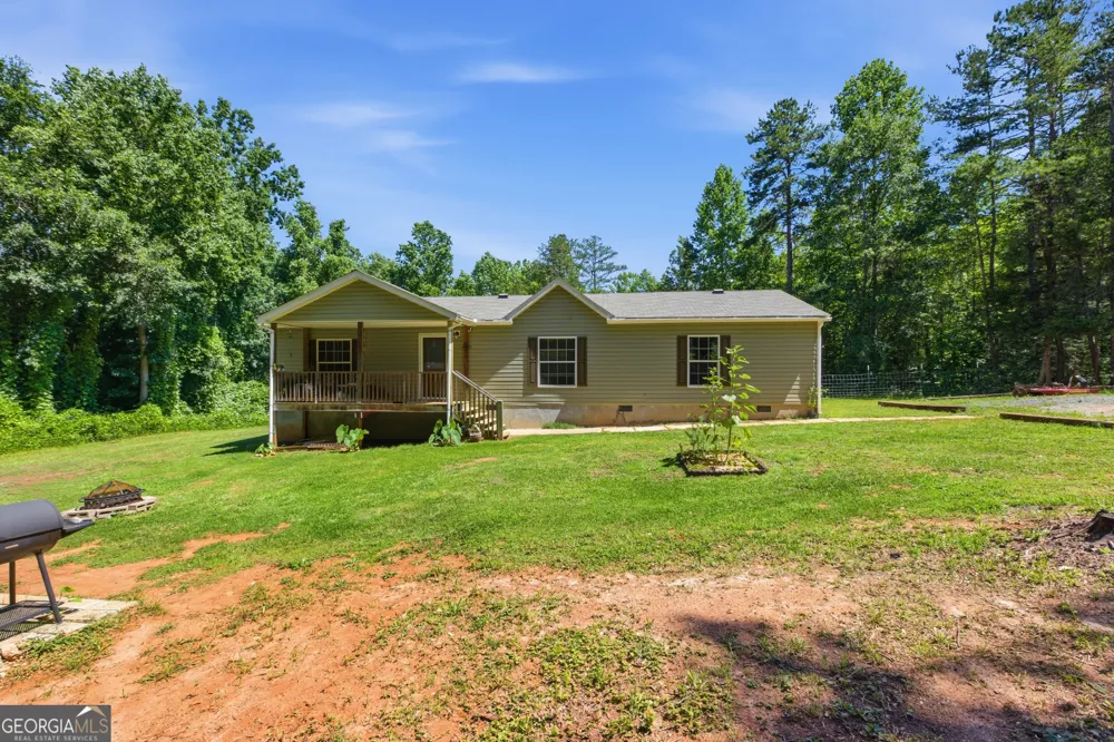 490 Gumlog Creek RD Martin, GA 30557