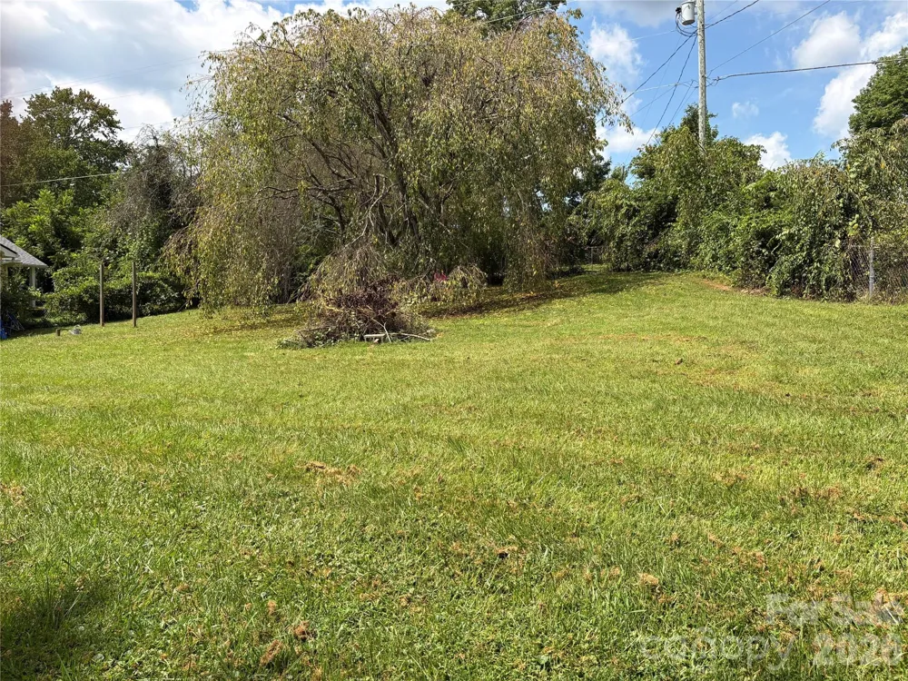 408 McCoy Cove Road Black Mountain, NC 28711