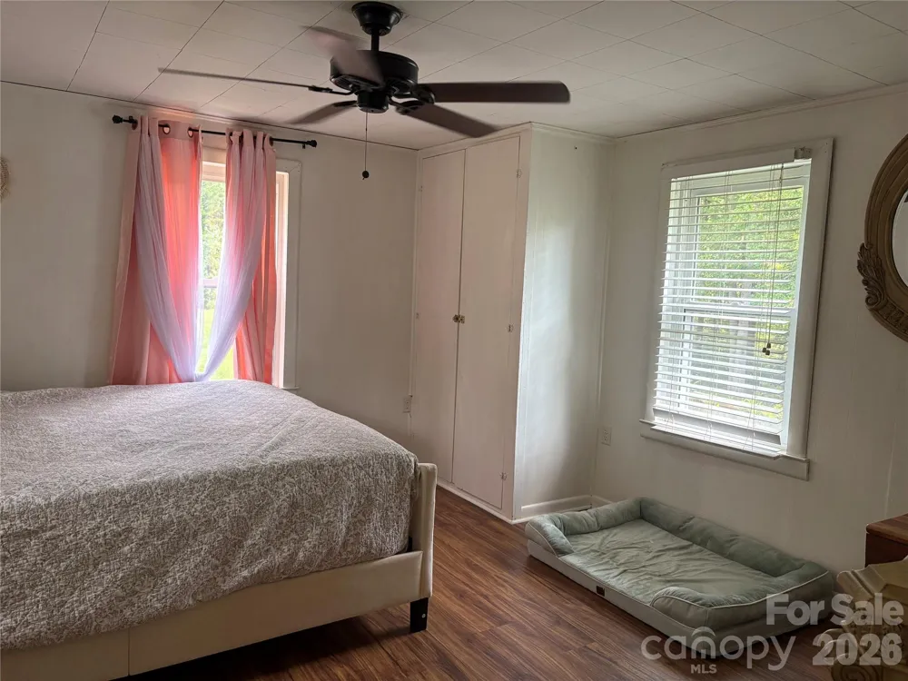 408 McCoy Cove Road Black Mountain, NC 28711