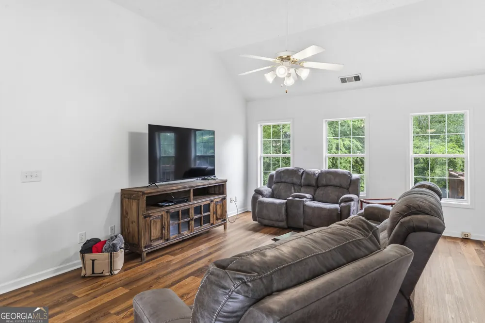 160 Logans DR SE Milledgeville, GA 31061