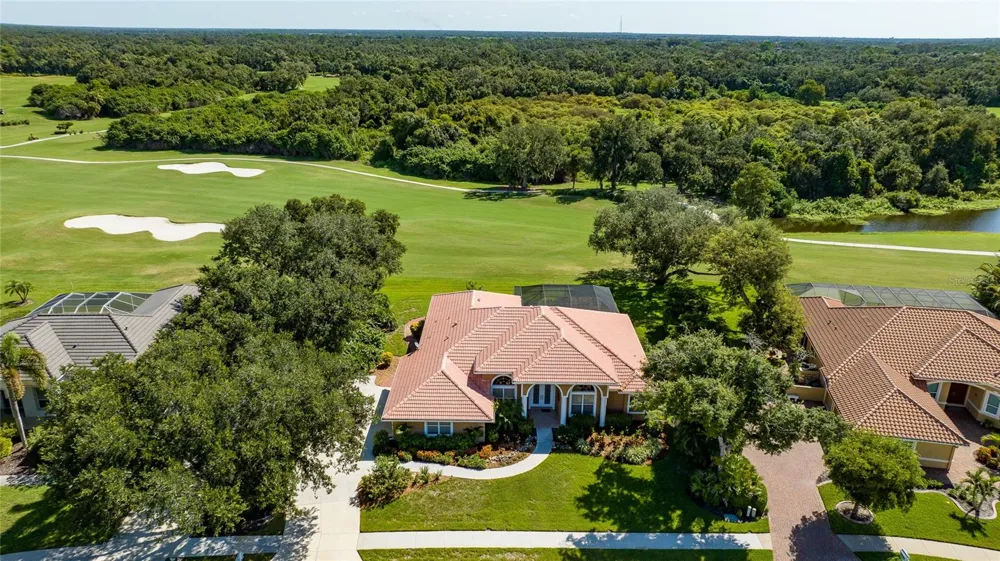 8437 EAGLE PRESERVE WAY Sarasota, FL 34241