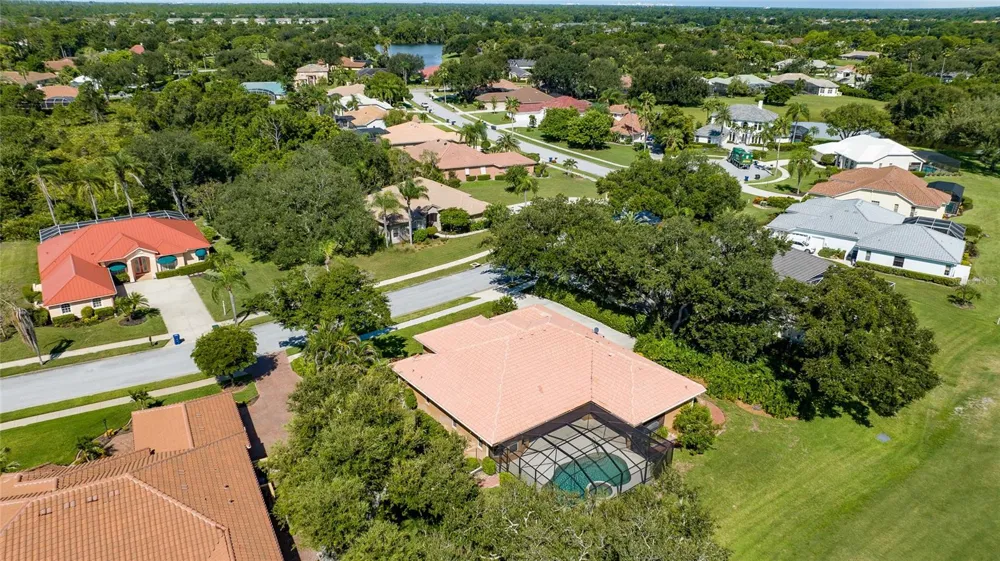 8437 EAGLE PRESERVE WAY Sarasota, FL 34241