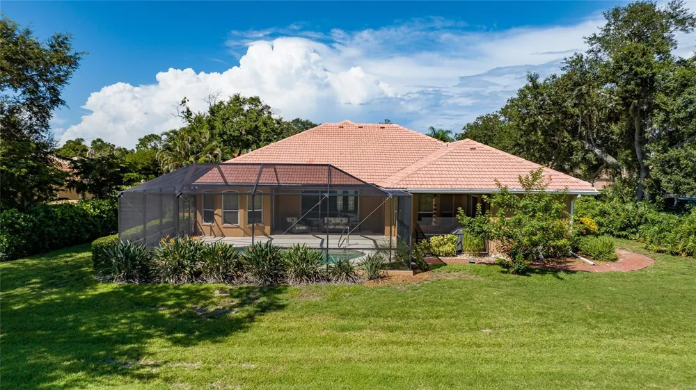 8437 EAGLE PRESERVE WAY Sarasota, FL 34241