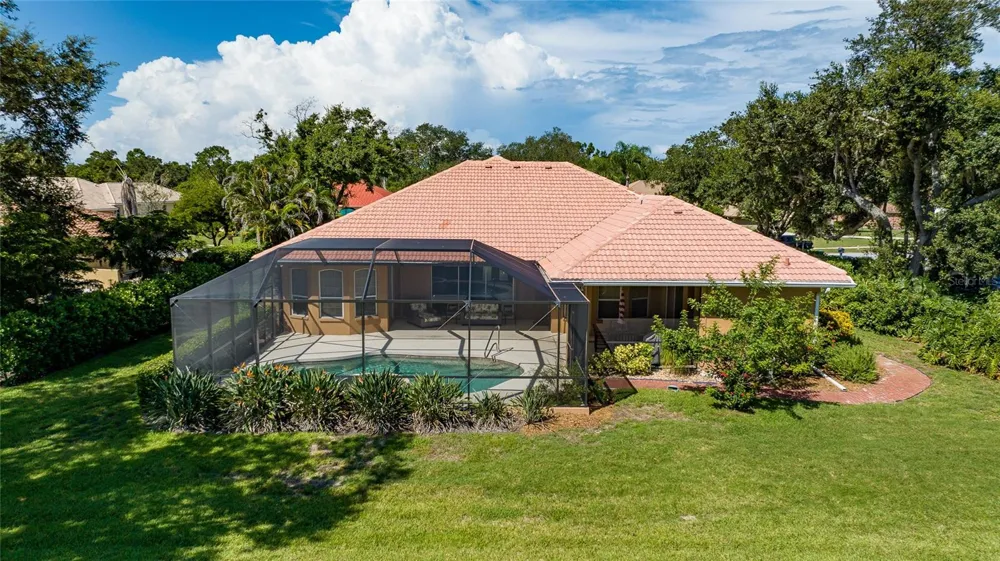 8437 EAGLE PRESERVE WAY Sarasota, FL 34241