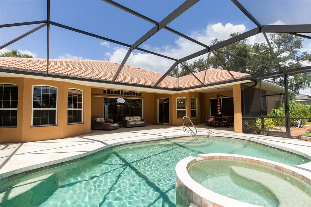 8437 EAGLE PRESERVE WAY Sarasota, FL 34241