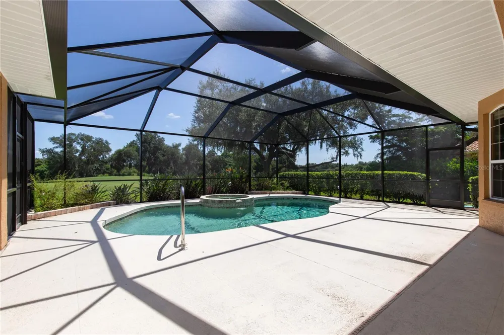 8437 EAGLE PRESERVE WAY Sarasota, FL 34241
