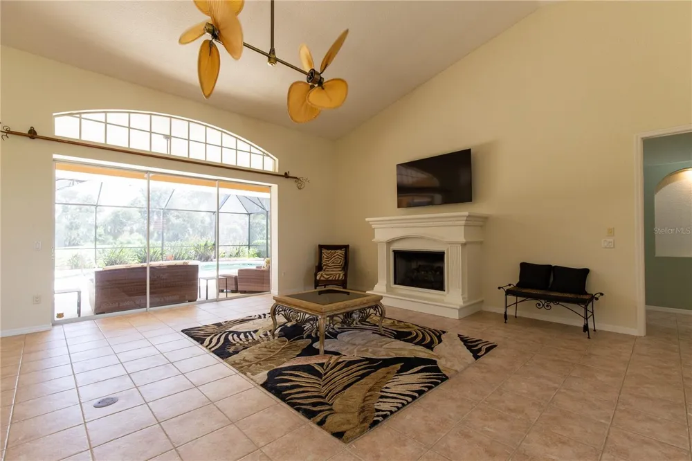 8437 EAGLE PRESERVE WAY Sarasota, FL 34241