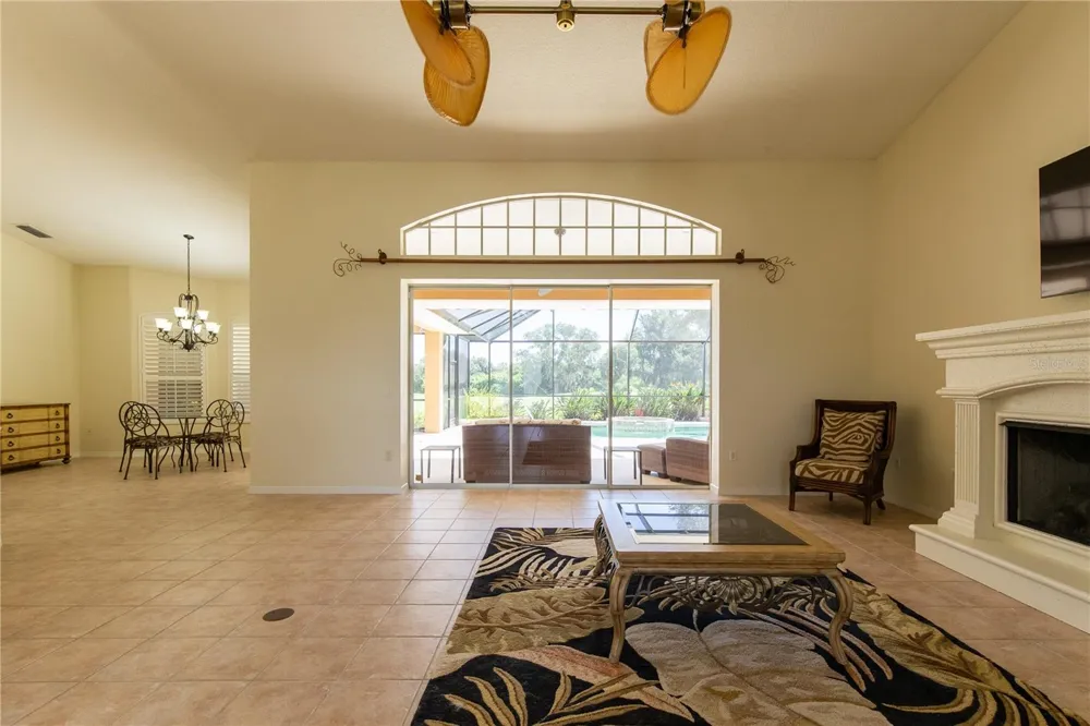 8437 EAGLE PRESERVE WAY Sarasota, FL 34241