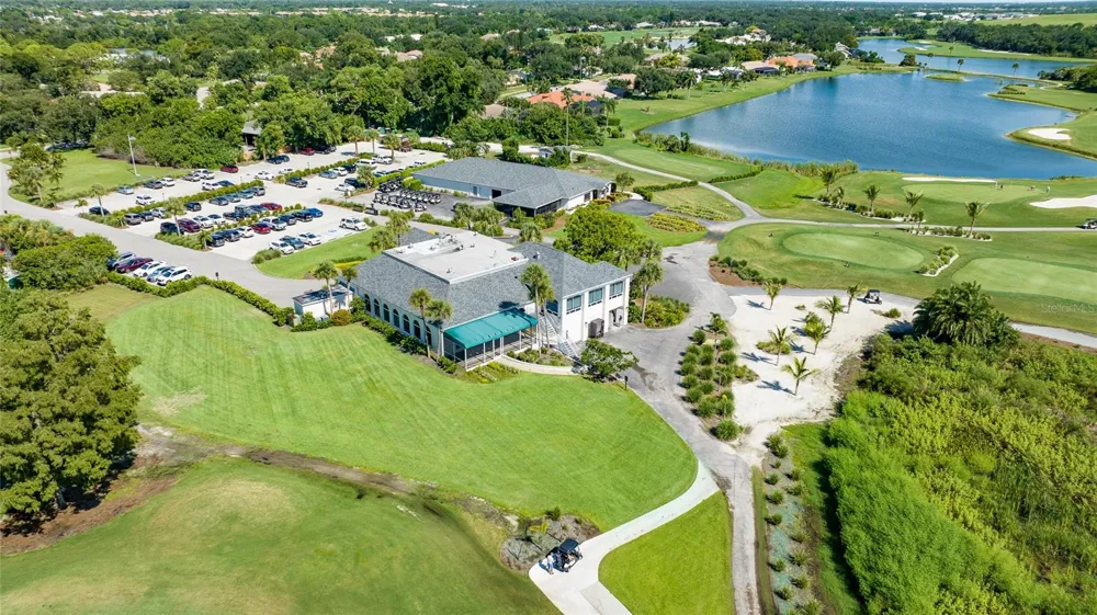 8437 EAGLE PRESERVE WAY Sarasota, FL 34241