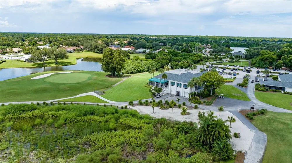 8437 EAGLE PRESERVE WAY Sarasota, FL 34241