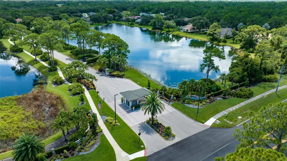 8437 EAGLE PRESERVE WAY Sarasota, FL 34241
